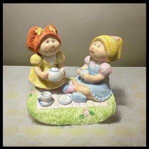Vintage 1984 Xavier Roberts Porcelain Figurine Girls Tea Party